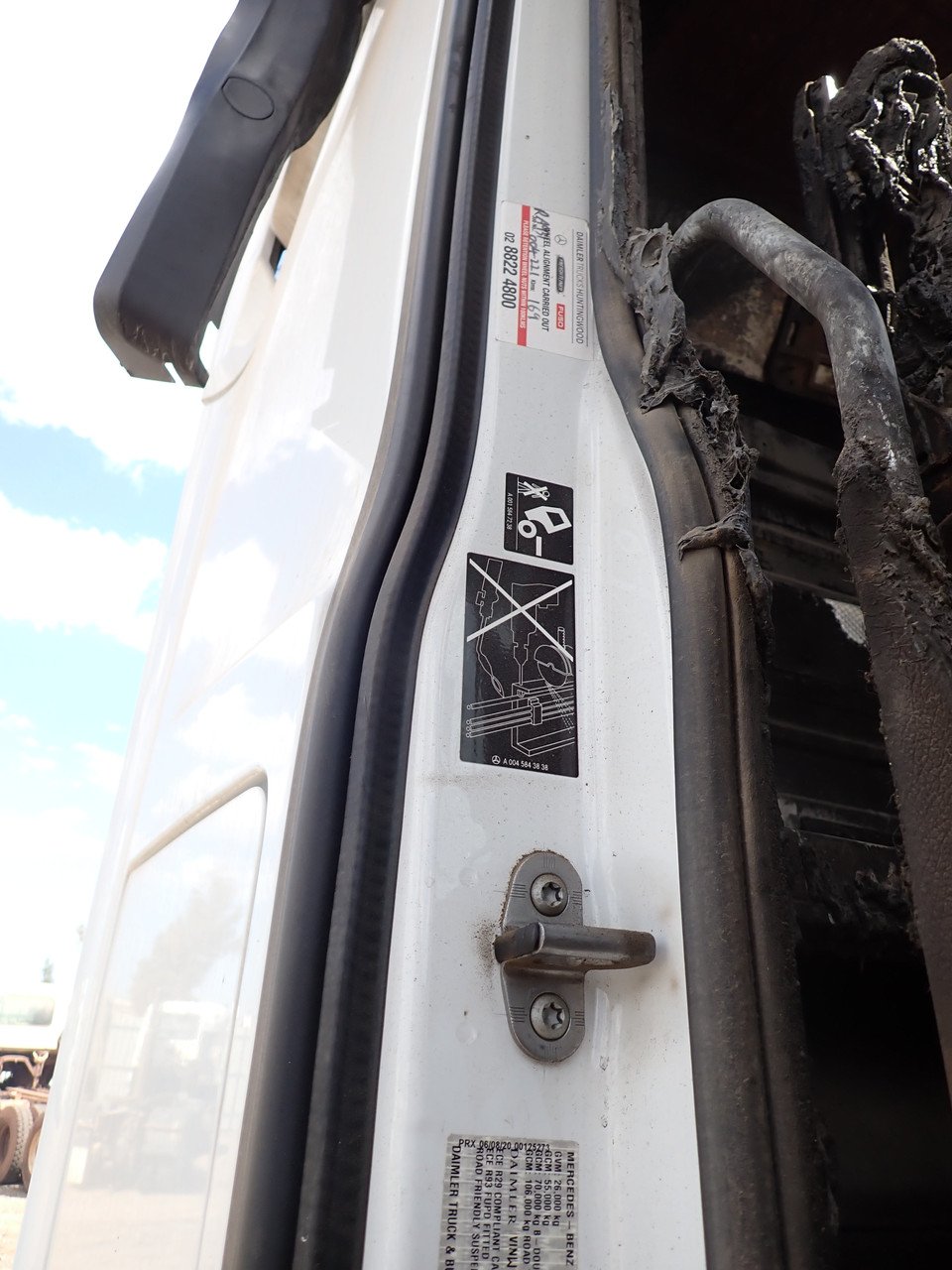 P3280022__72390.1744004386.jpg Mercedes Actros 2663 - Image 1